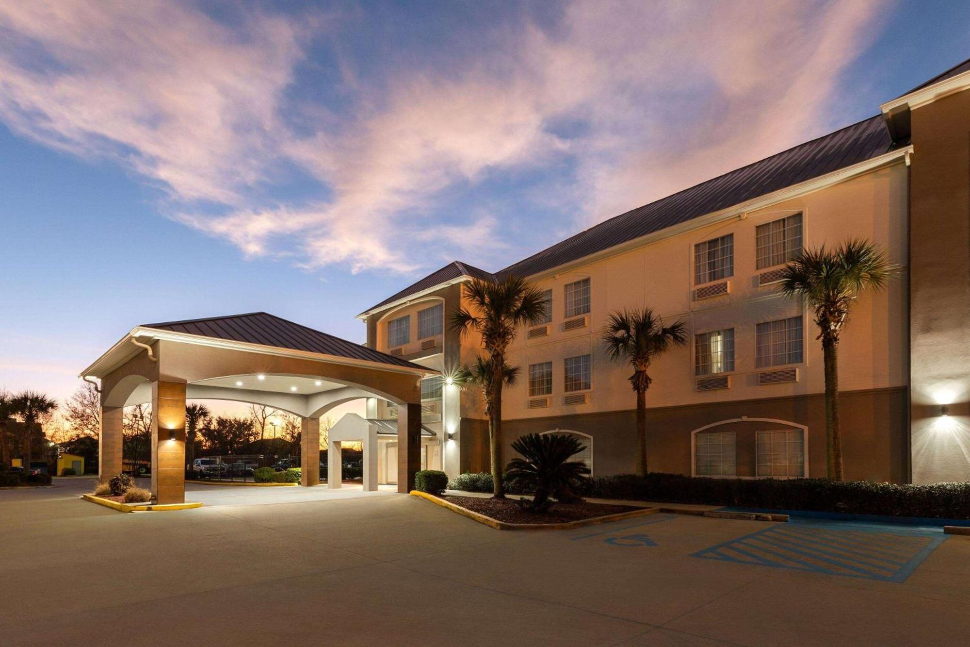 La Quinta By Wyndham Houma Otel Dış mekan fotoğraf